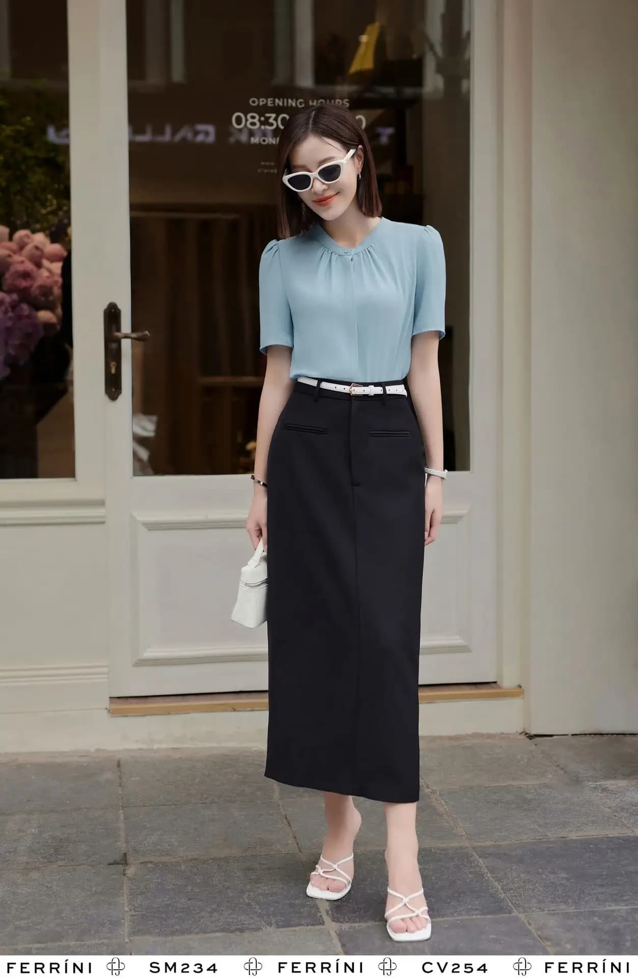 Áo sơ mi lụa cổ tròn nhún tay ngắn