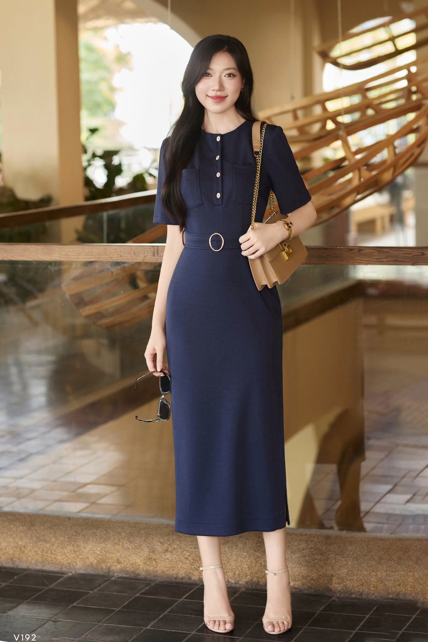 Váy navy ôm eo phối cúc ánh kim cao cấp