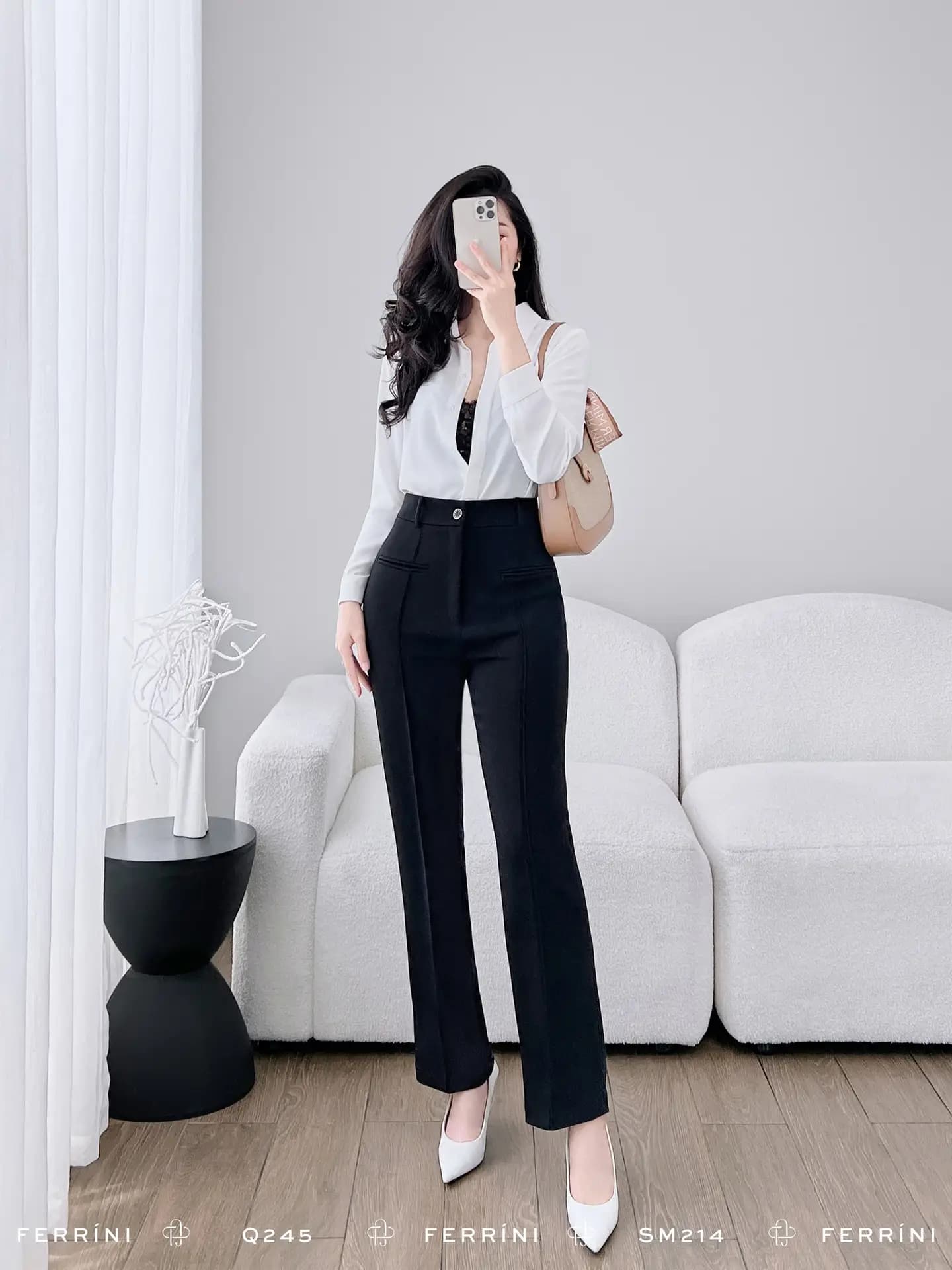 Quần ống loe cạp cao dáng suông