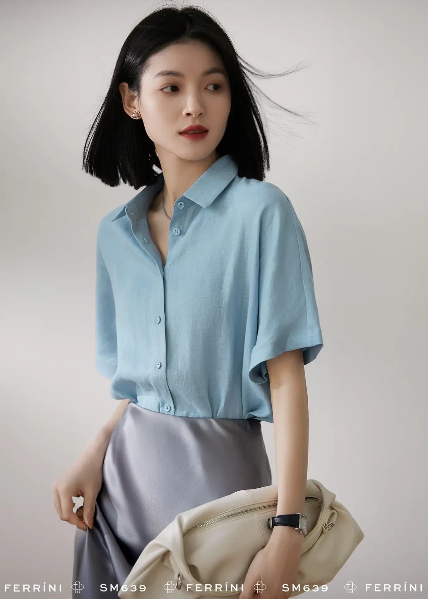 Áo sơ mi lụa tay ngắn cổ bẻ dáng rộng
