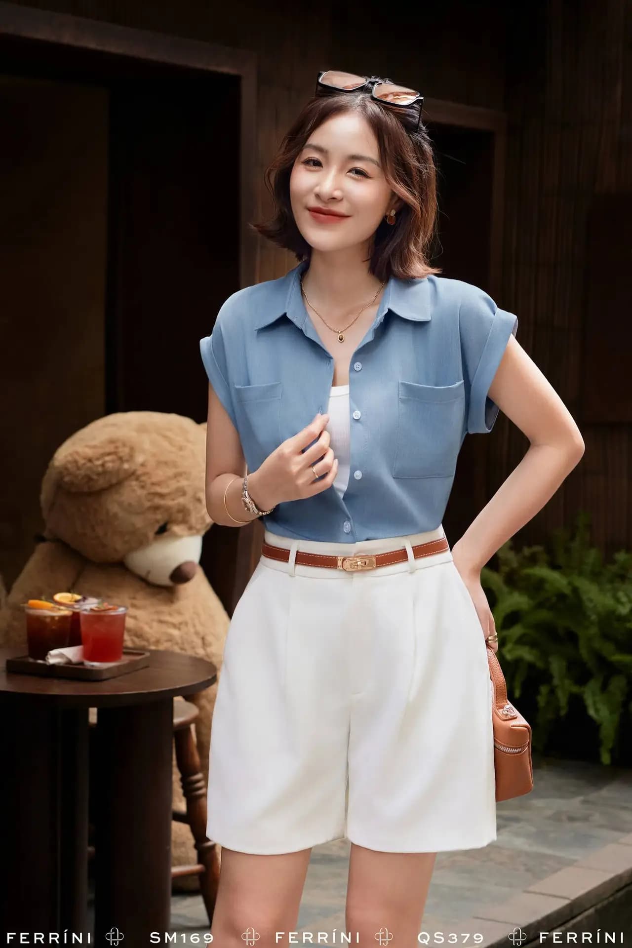 Quần short cạp cao dáng suông