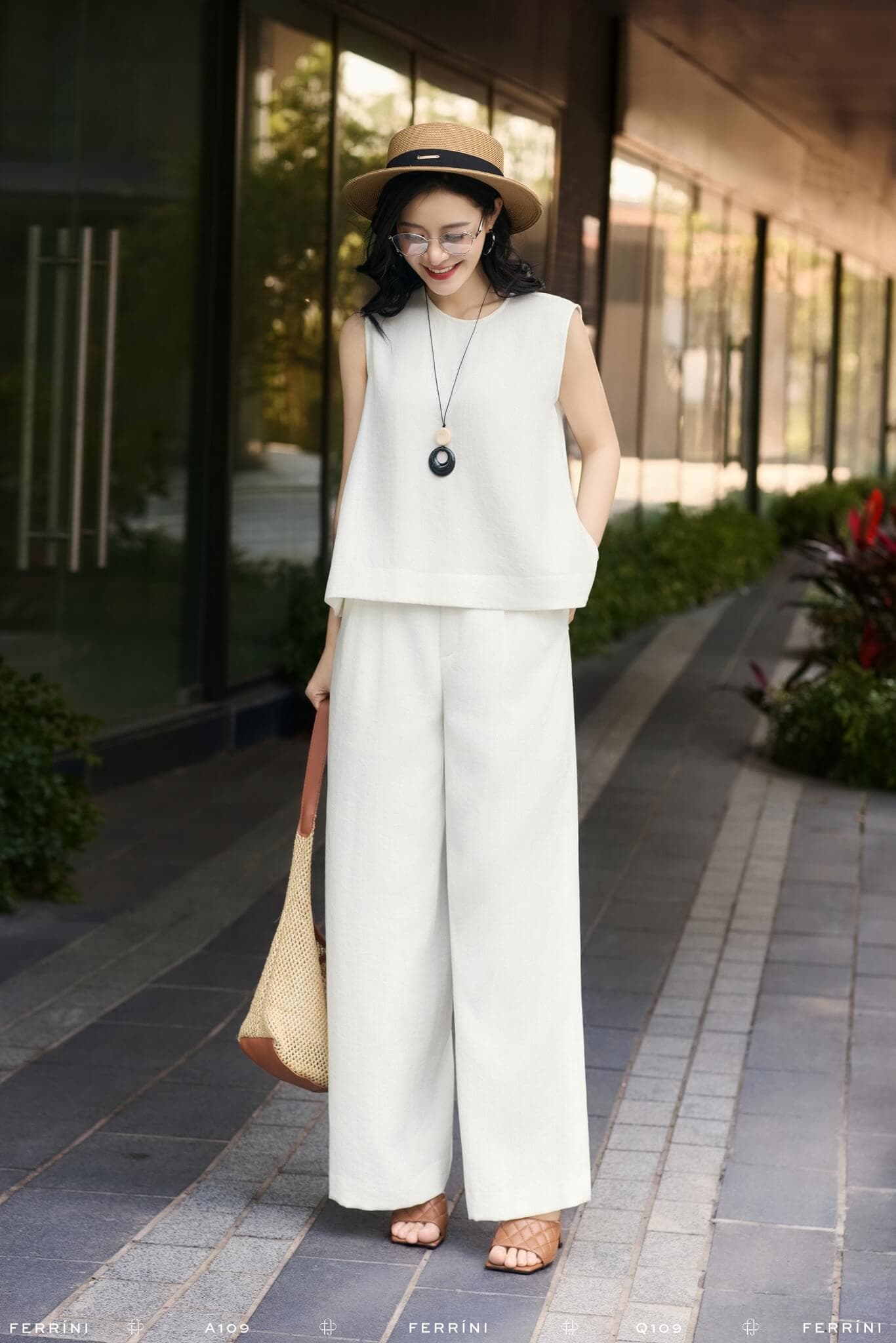 Áo Linen không tay cổ tròn dáng suông